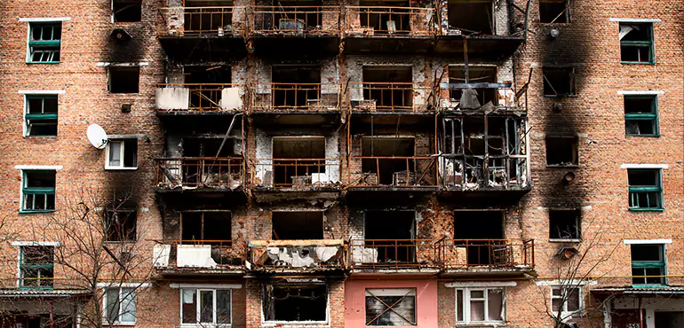 Why Homeowners Choose Us to Sell Their Distressed Homes in Ontario