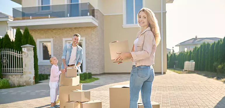Why Ontario Homeowners Prefer Working with Us Instead of a Realtor